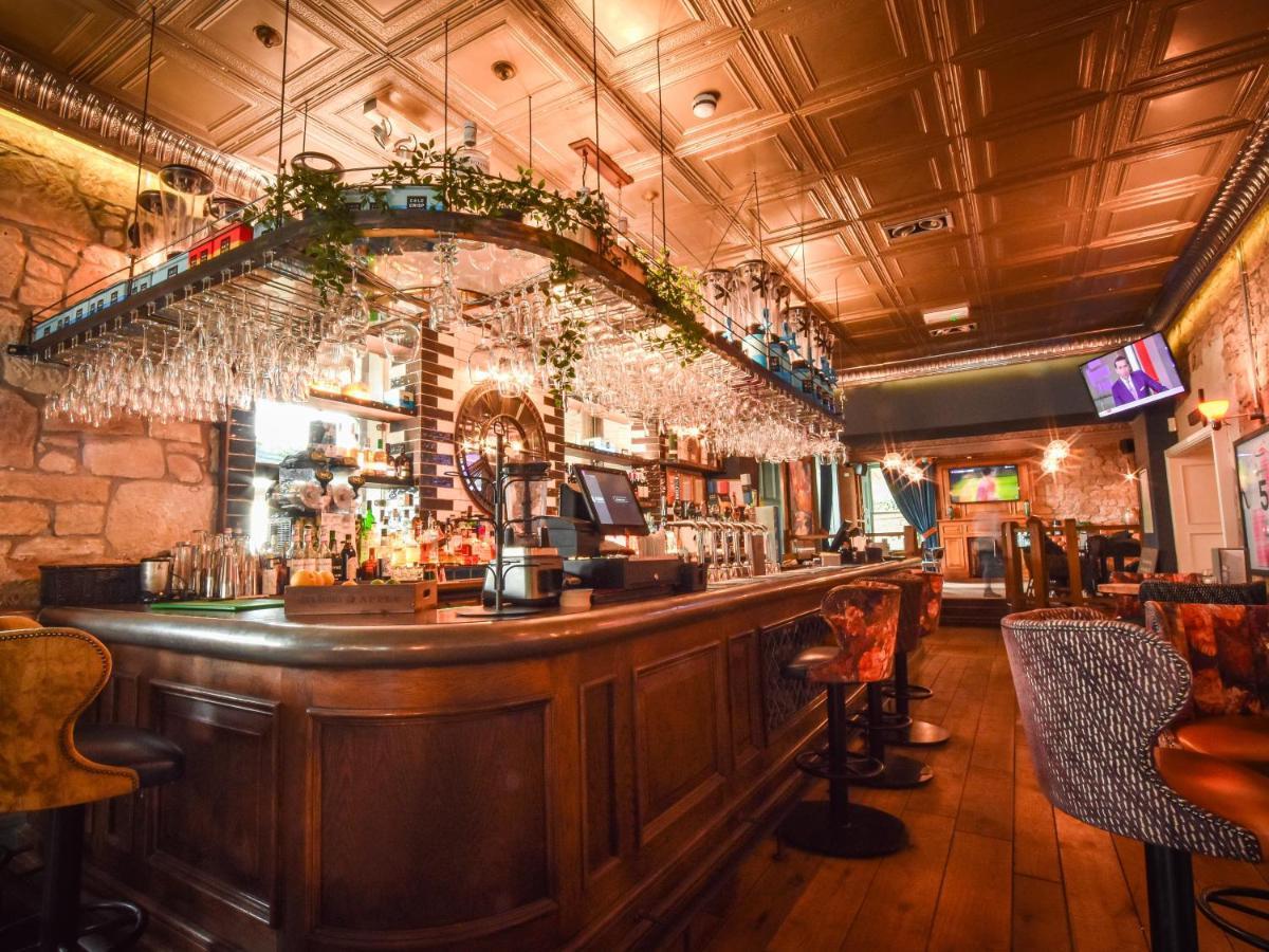 The Meadowpark Bar, Kitchen & Rooms Stirling Exteriér fotografie